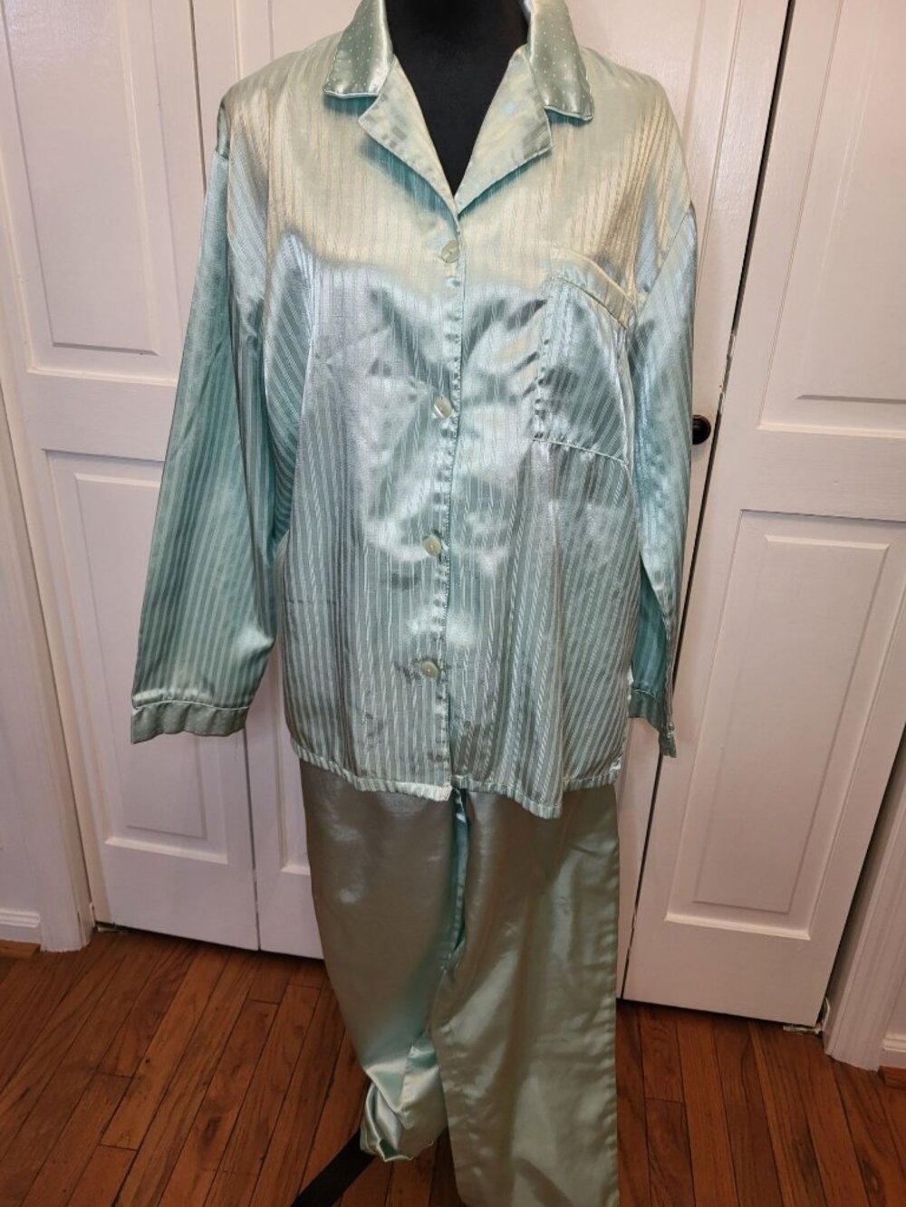 Kathryn Mint Breen Satin 2 Piece Pajama Set  L Classic Old Money Retro Glam